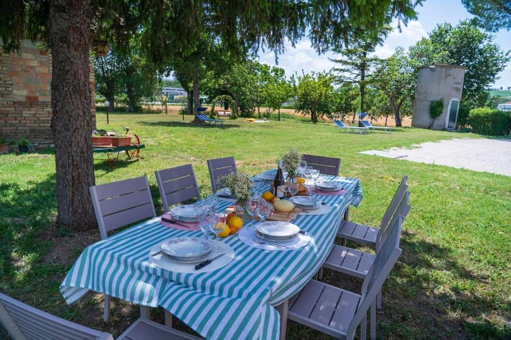 Casale Passalacqua Pesaro By Yohome La Torraccia Buitenkant foto