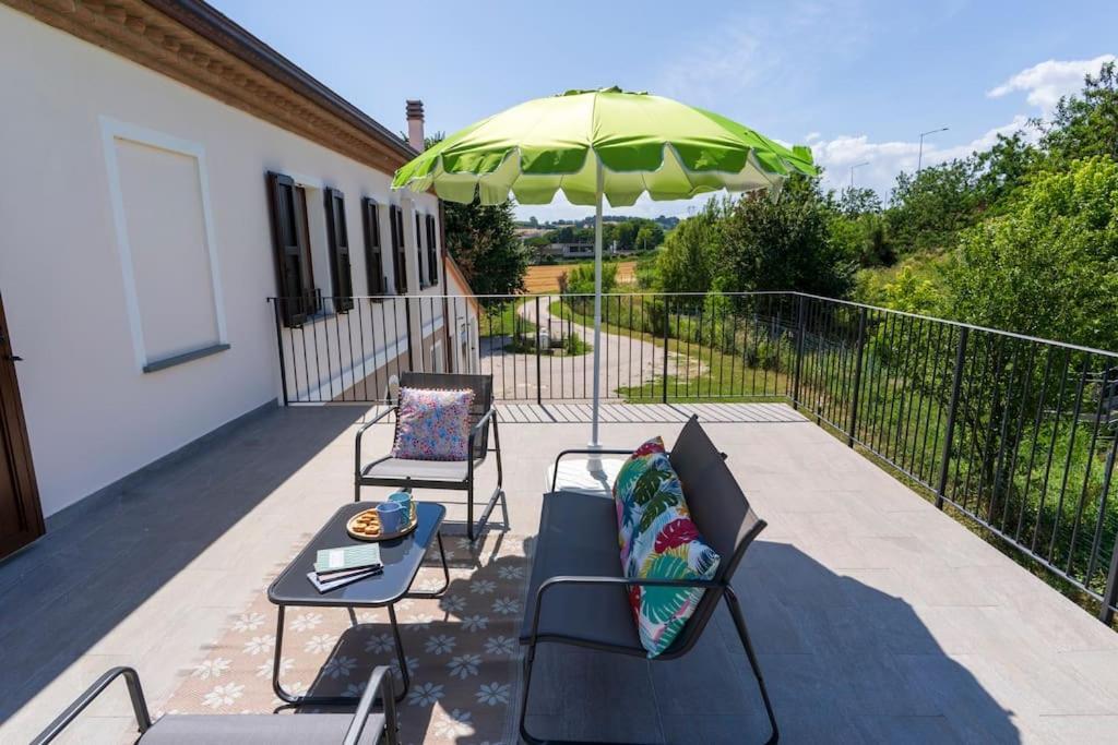 Casale Passalacqua Pesaro By Yohome La Torraccia Buitenkant foto